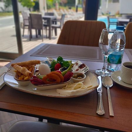 Iberis Hotel Lara Altinkum  外观 照片